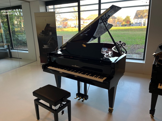 Schimmel 208T vleugel